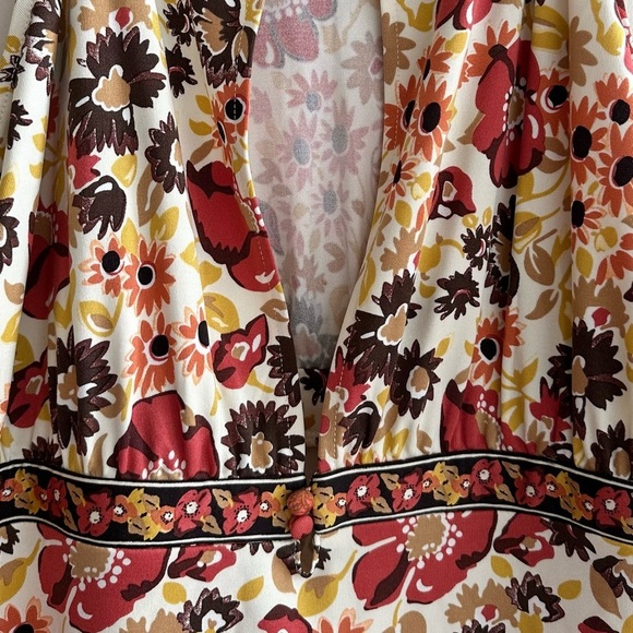 Antonio Melani Floral Print Halter Neck Top, 100% Silk Blouse, Size Large - Picture 13 of 16